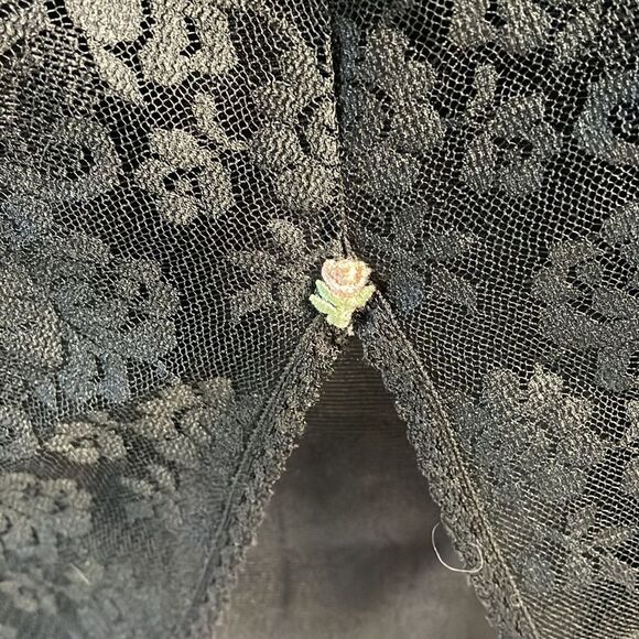 Ladies Black Lace Half Slip, Waist 12 1/2” (small) , Black with Pink Rose - Picture 6 of 6